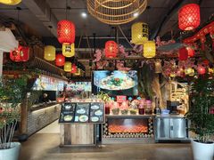 -头上红煨盐鸡乡村食府