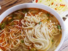 -陇上全荟兰州传统牛肉面(延吉路店)