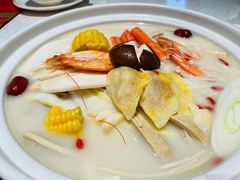 -三人行骨头王火锅(长寿店)