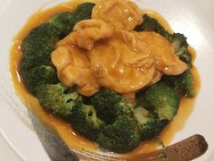 自制鱼腐扒西兰花-半岛太子酒家(海港城店)