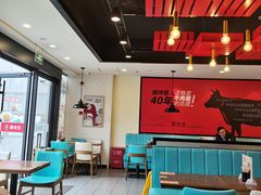 大堂-李先生牛肉面大王(上海站南广场店)