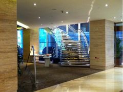 -上海松江假日酒店