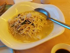 -新镇江酒家(南京西路店)