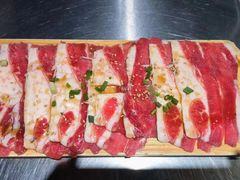-马路牙子烧烤馄饨酒馆(望京店)