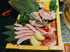 -嘿嘟嘟·肋条烧肉放题(爱融荟城店)