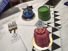 -LE SAPHIR 莎菲尔菓子(和兴店)