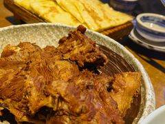 -95号酱骨·一块豆腐(展春园西路店)