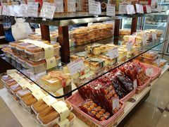 -红宝石·鲜奶小方·海派西点房(南丹店)