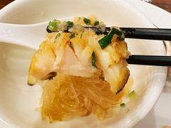 -侬佳蒸菜馆(听潮店)