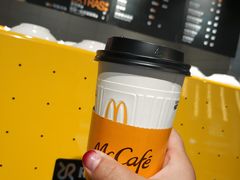 -证大·大拇指广场-地面停车场