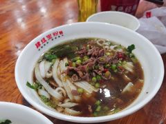 酸辣鸡杂粉-肆姐面粉馆(坡子街店)