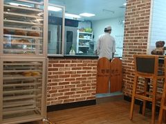 -焙丽拾光(麦凯乐直营店)