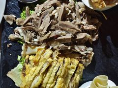 -伊带伊路新疆美食府(呼家楼店)