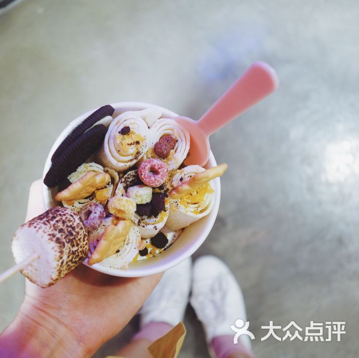 ice paris冰雪派瑞丝炒冰专门店(江汉路店)图片 - 第2张