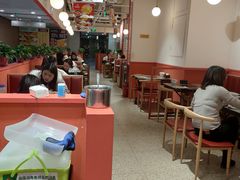 大堂-鸡遇虾煲干锅火锅(小寨金莎店)