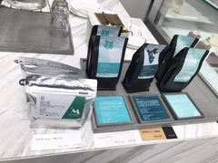 -UNI UNI(环亚凯瑟琳店)