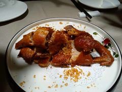 招牌金沙脆皮鸡-尚一汤·粤菜海鲜(环球港店)