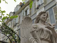 -四川省成都市彭州市白鹿镇