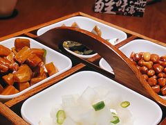 -宴小馆·小海鲜青岛菜(五四广场店)