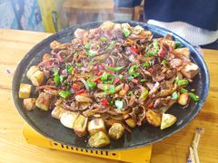 -老周炒拨拉(甘州总店)