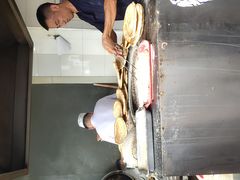 -东伊顺(高银街店)