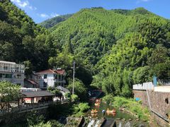 -藏龙百瀑漂流
