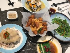 -港丽餐厅(高德置地店)