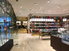 -VENCHI 闻绮(北京国贸商城店)