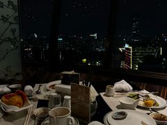 -广州花园酒店·凌璇阁旋转餐厅CAROUSEL360