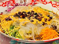 -闯关东东北农家菜(崂山石老人店)