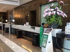 -上海虹桥西郊假日酒店