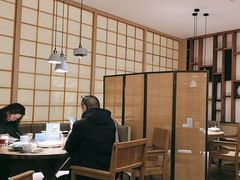 -蜜桃餐厅·伴山(湖滨商业街店)