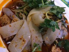 新疆凉皮子-丝路香妃西域清真餐厅