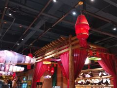 大堂-老滇山寨•云南特色菜•地方菜•民族风情歌舞表演(金碧店)