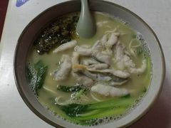 -明呈黄鱼面馆(斜土路店)