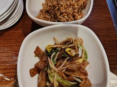 -牛满溢·自助潮汕鲜牛肉火锅(龙汇路店)