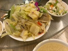-闫家驴肉老店(华电一校店)