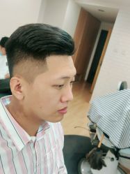 -韦恩先生Barbershop英式男士理发馆