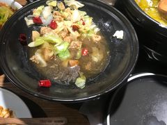 -九锅一堂酸菜鱼(万达广场店)