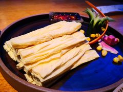 -云中界美食餐厅