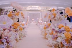 -艾米婚纱&婚礼策划