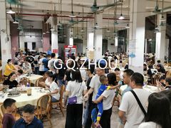 大堂-标记美食新鲜猪杂(兴南大道店)