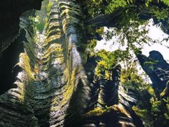 -梭布垭石林景区