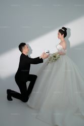 -雪中彩影婚纱摄影·微光艺术中心