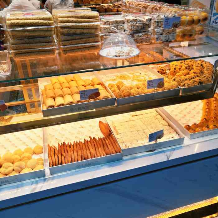 千禧酥糕点(奥林匹克店)-"最近的大连很多甜品店 糕点店都纷纷开门了.