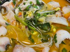 -东方之猪四更烤乳猪(金垦总店)