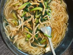 -御花园·粤菜·海鲜火锅(中山公园店)