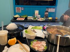 -唯爱KTV聚会餐厅(仙林东城汇店)