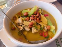 藤椒牛蛙-李式龙虾·蒜泥龙虾(湖滨商业街店)