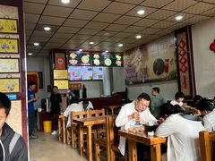 -任记七中刀削面(总店)